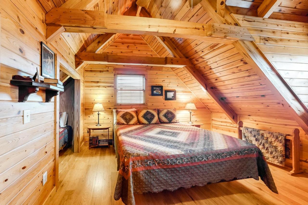 Timberidge Lodge Sylva Luaran gambar